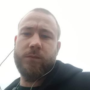 Meet your Posher, Troy